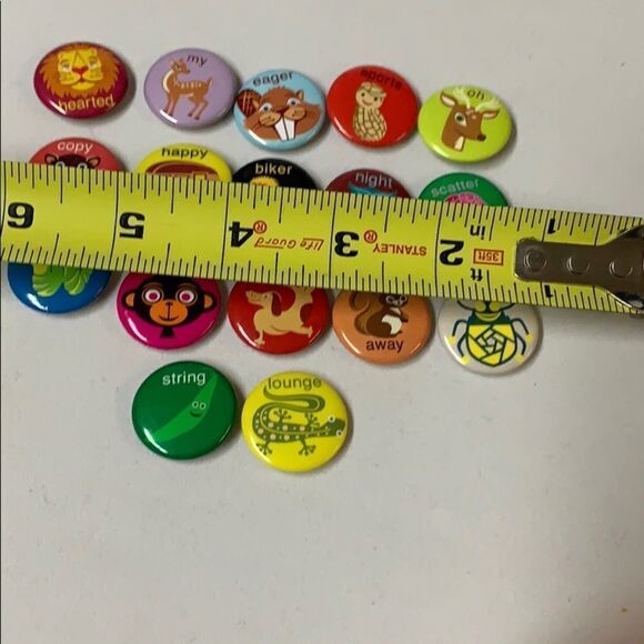 Lot of 17 Pin Back Buttons - Picture 2 of 5